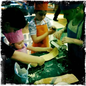 ourkitchengarden.net