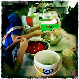 ourkitchengarden.net