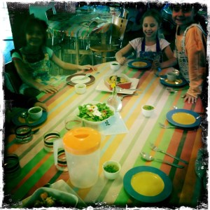 ourkitchengarden.net