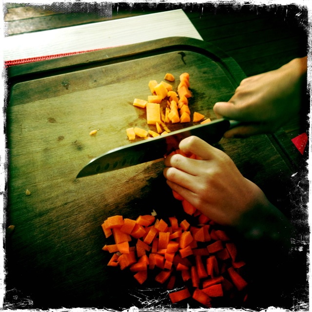 ourkitchengarden.net