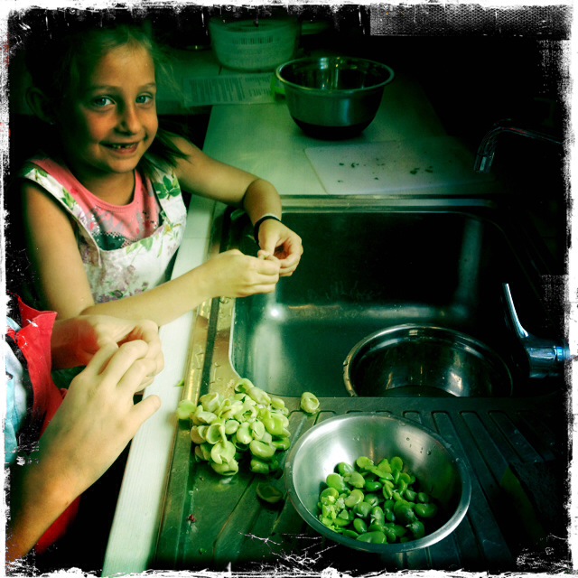 ourkitchengarden.net