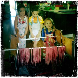 ourkitchengarden.net