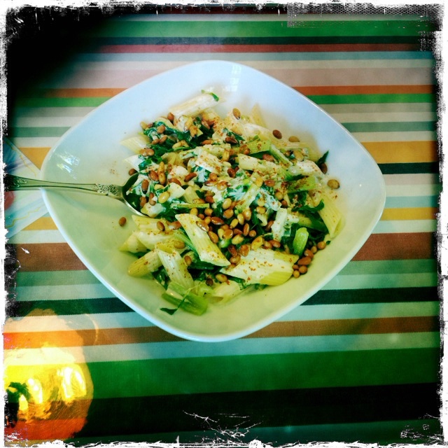 ourkitchengarden.net