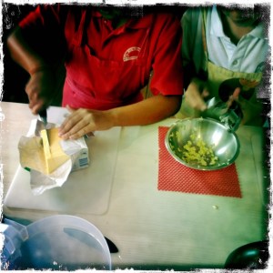 ourkitchengarden.net